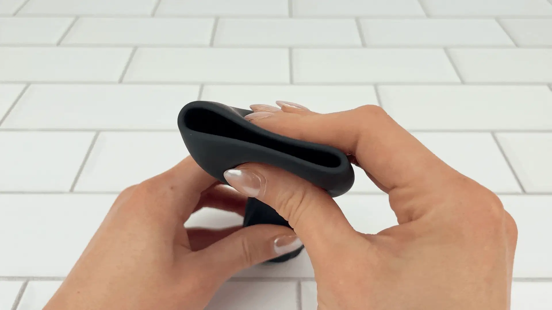 Vibrating Penis Tip Massager with Multiple Speeds for F-Spot Stimulation