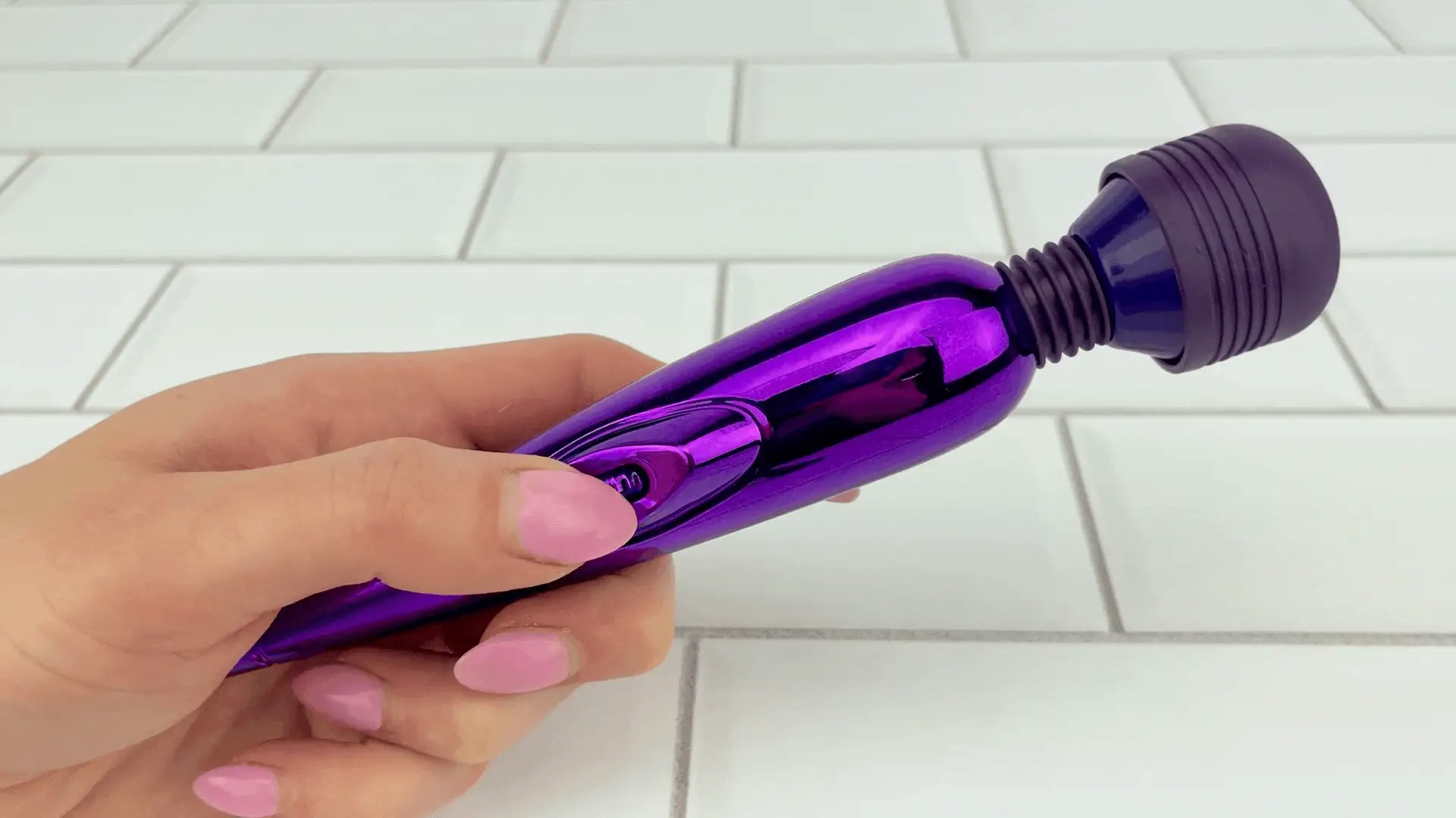 Mini Clit Wand: Take Your Stress Away!