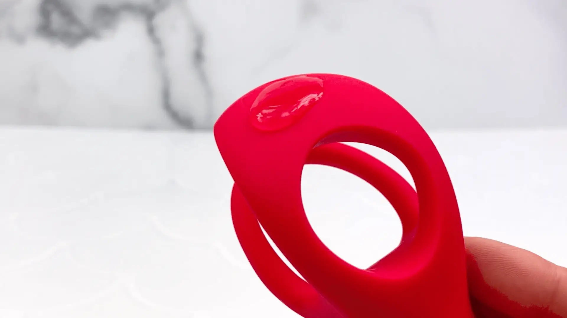 Lover's Rose Dual Cock-ring - Strong Vibrations in 2 Motors!
