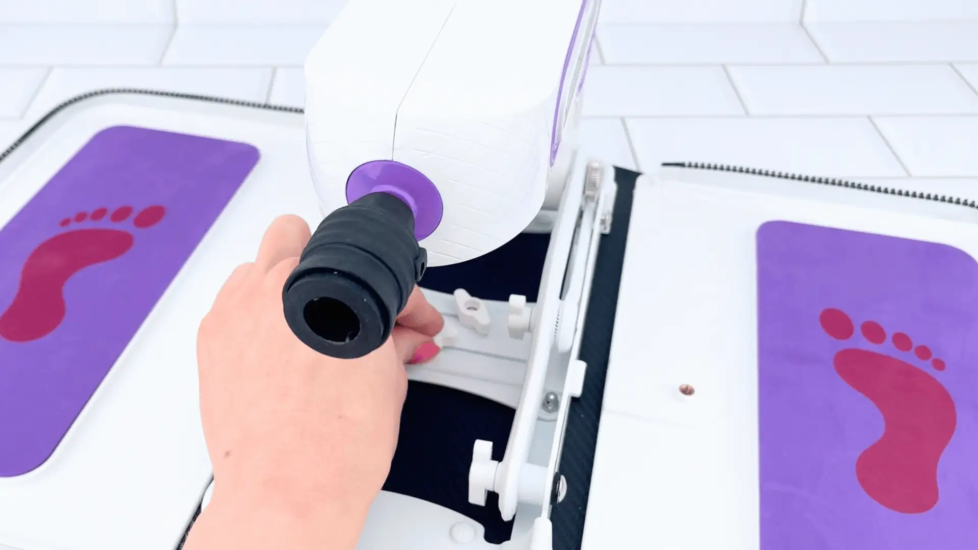 Thrusting Automatic Sex Machine - Lie Back & Experience Deep, Lifelike Thrusting At Your Own Pace!