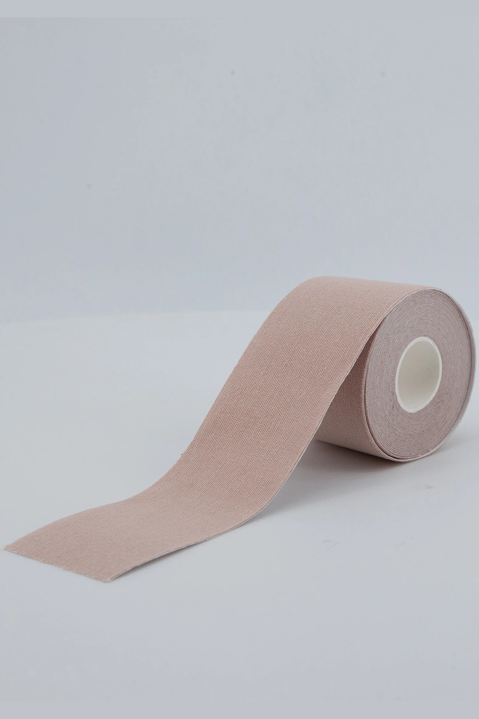 Adhesive Breast Lift Tape Roll for Waterproof Lifting Support
