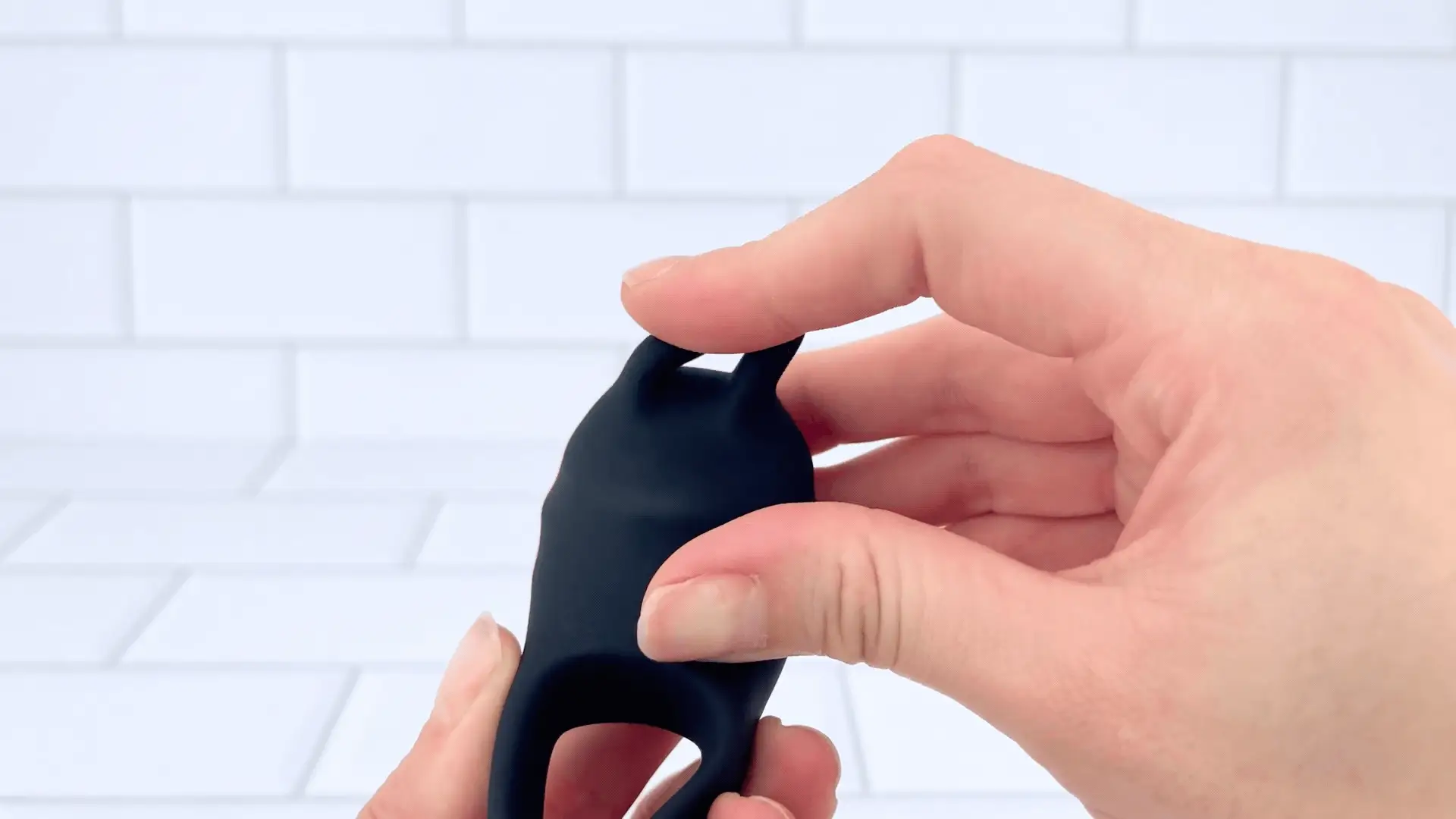 Adjustable Vibrating Couple's Cock Ring - Find Your Perfect Fit For Harder Erections & Clit-Teasing Vibes!
