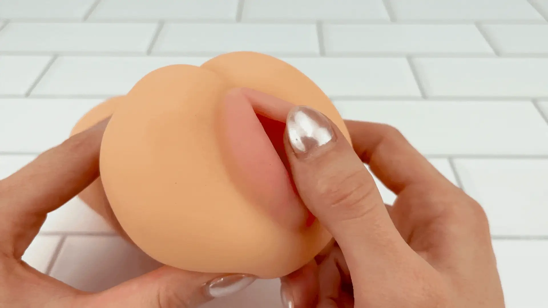 Real Feel Pussy Stroker With Tight Tunnel and Closed-End Suction