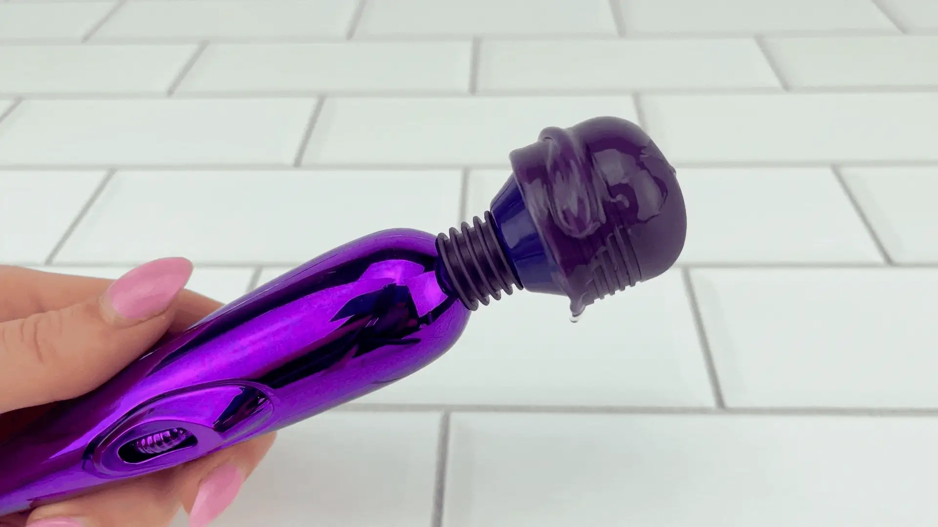 Mini Clit Wand: Take Your Stress Away!
