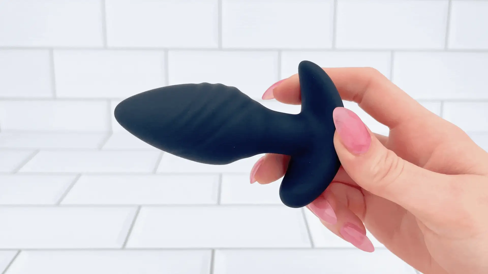 Vibrating & Rotating Bluetooth Butt Plug - Rotates Against Your P-Spot!