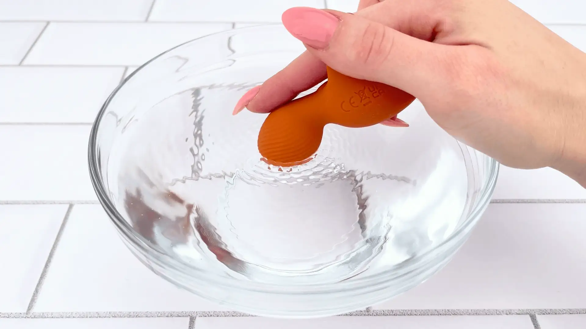 Finger Vibrator - Powerful Pinpoint Stimulation Right At Your Fingertips!