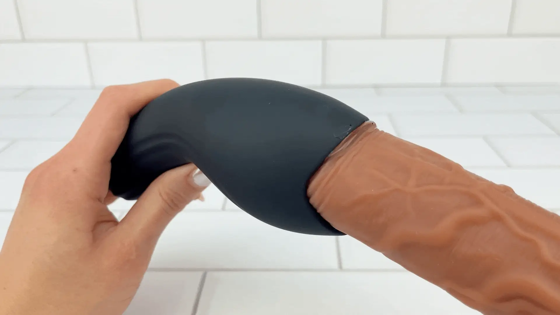 Vibrating Penis Tip Massager with Multiple Speeds for F-Spot Stimulation