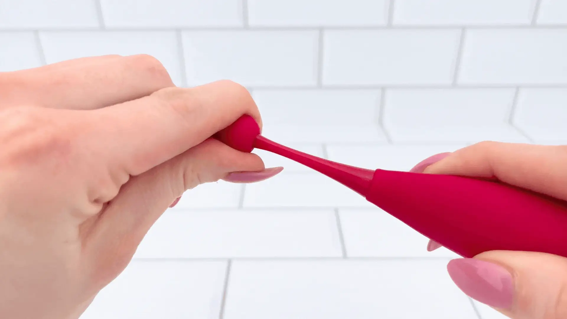 Pinpoint Clit Vibe with 9 Vibration Modes and Two Tip Attachments