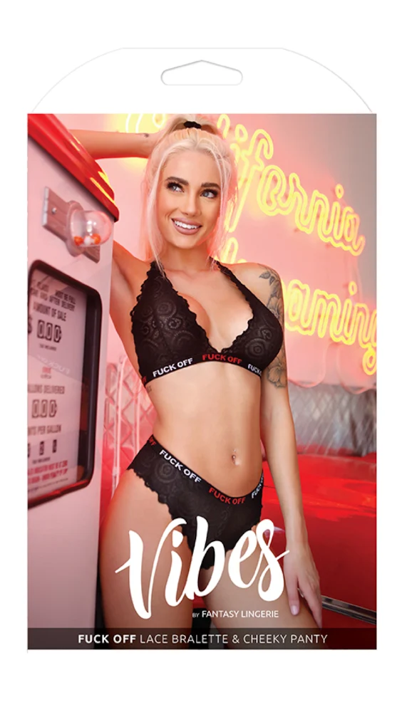 Tease Lace Bralette and Cheeky Panty Set in Black 黑色蕾丝无钢圈文胸与性感三角内裤套装