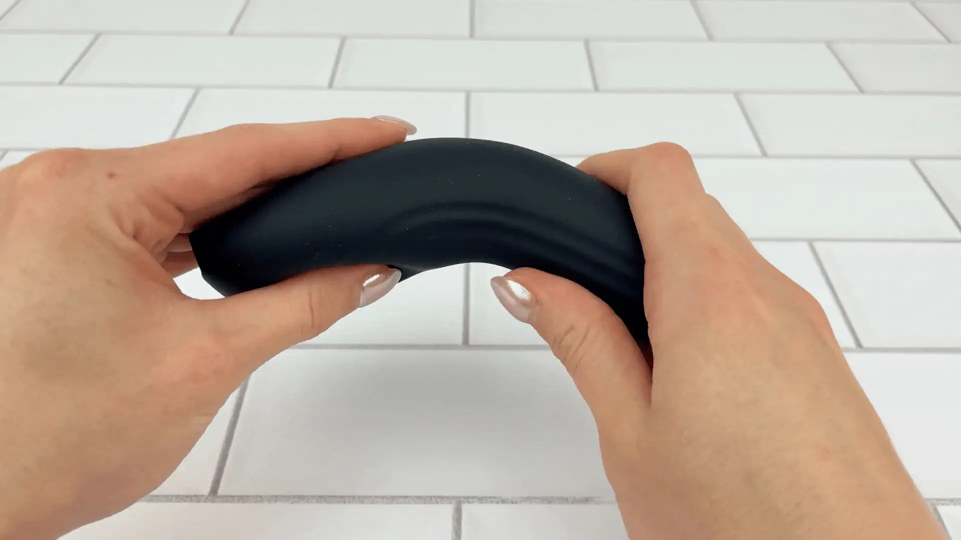 Vibrating Penis Tip Massager with Multiple Speeds for F-Spot Stimulation