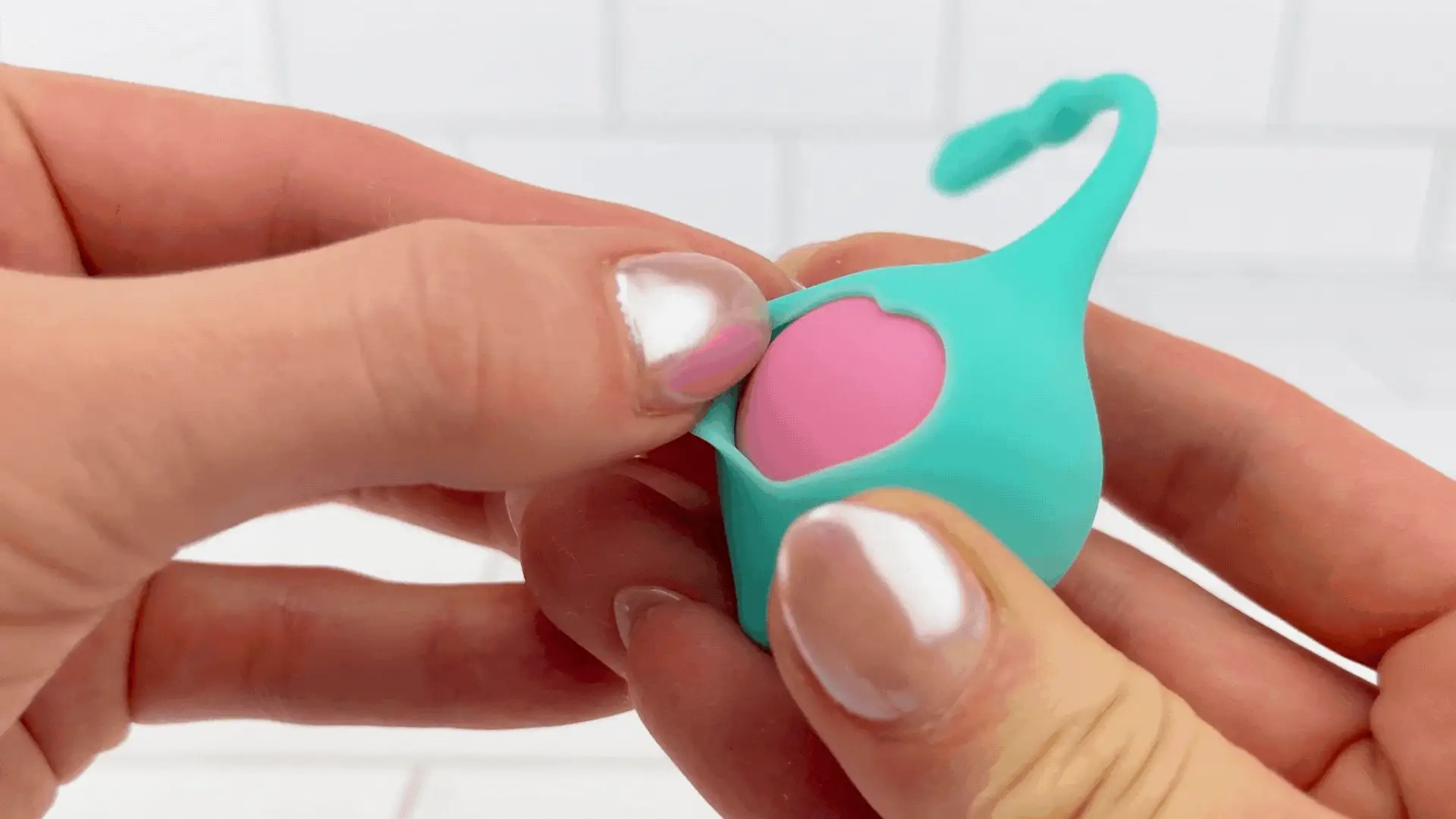 SORA Duo Tone Kegel Ball and Pleasure Ball Exerciser Set with Weighted Balls