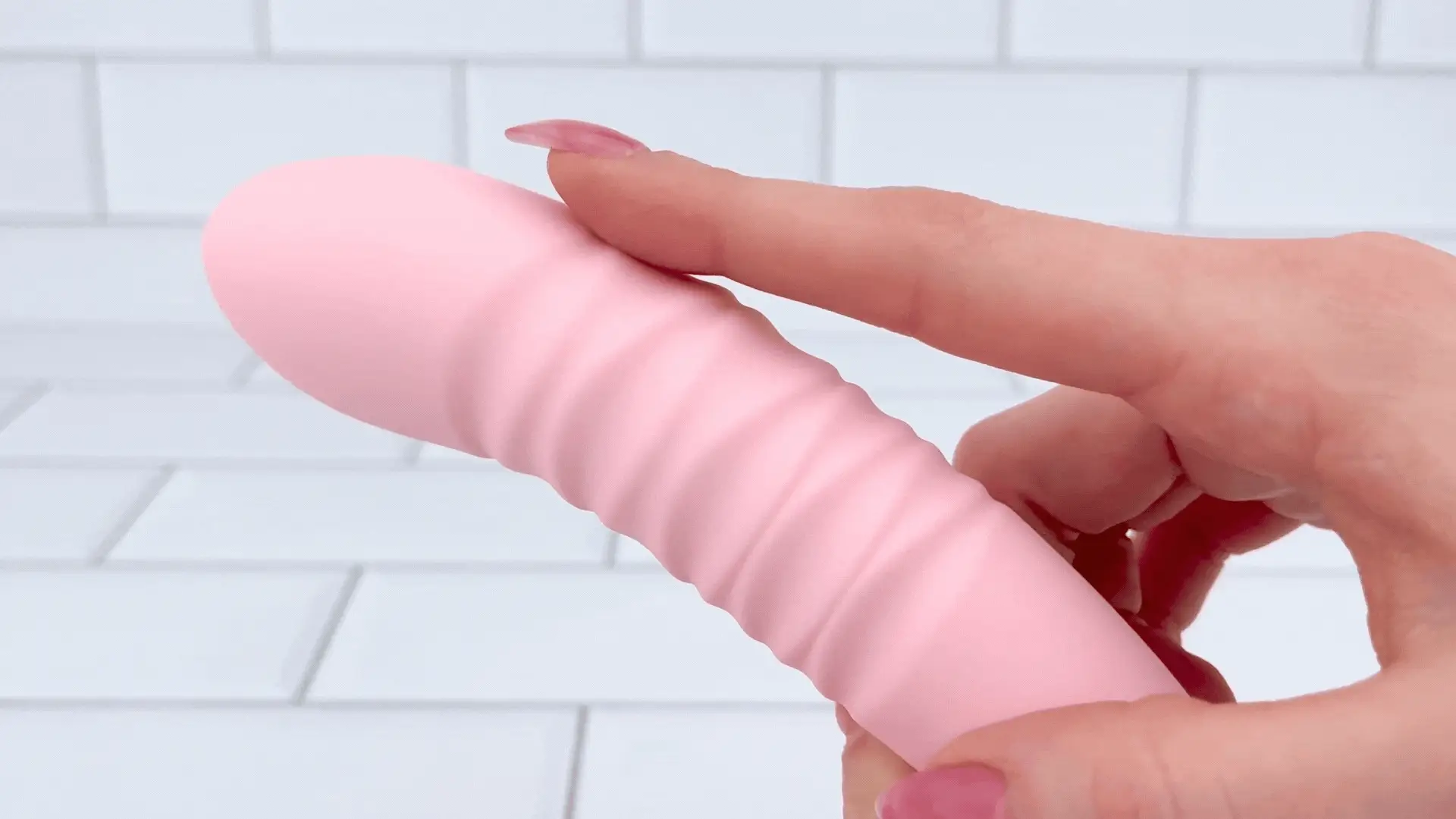 Elysium Pearl - Fingering Thruster and Clit Orbiter